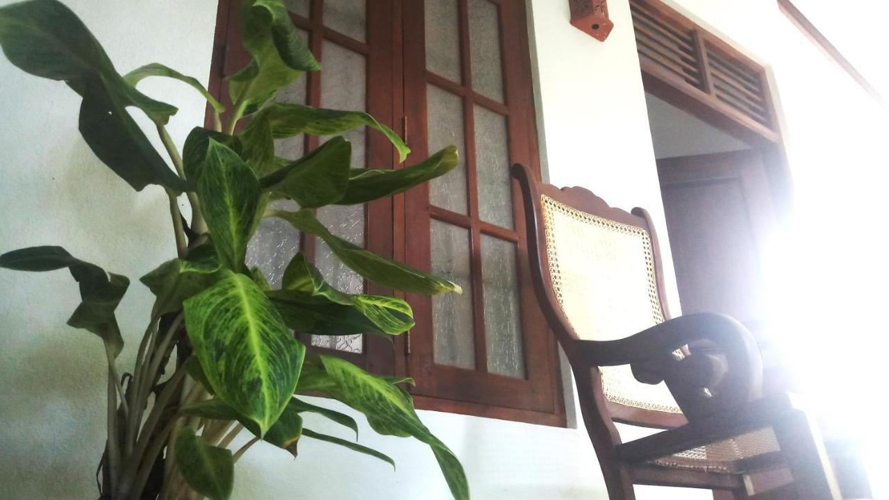 Eagle Homestay Tangalle Exterior photo